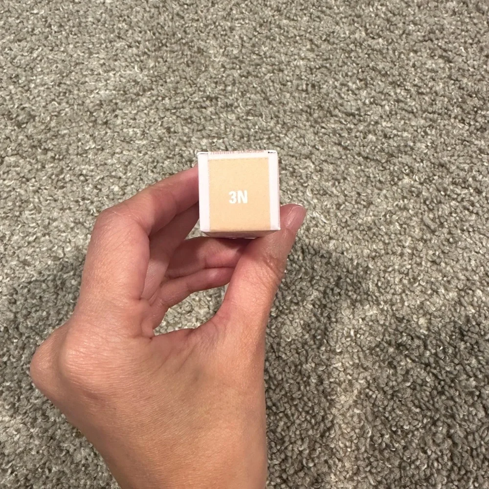 Kylie Cosmetics Power Plush Concealer- 3N